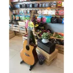 [Clearance Sale] Special discount guitar, good condition, 1 stock, chat, look and test before buying