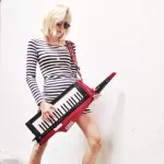 Korg® RK-00S Keytar, 37 Synthese Synis Key Board with 200 Premies, Ribbon buttons, USB/MIDI/headphones + free