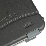 Fender® Deluxe Molded Case Electric Bass เคสกีตาร์เบส เคสเบส วัสดุ Poly ทรง Precision Bass, Jazz Bass มีโฟมกันกระแทกด้านใน แข็งแรงทนทาน
