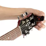 Korg® Pitchclip 2+ Guitar Clip Tuner Location Location of the guitar line High resolution LCD + free battery ready to use