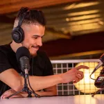 Zoom® ZDM-1 PODCAST MIC PACT Mike Studio with Closed-Back headphones for Podcast, Live Live, Case Games + Free Mike Line & Mic