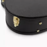 On Stage® GCA5000B Hardshell Acoustic Guitar Case เคสกีตาร์โปร่ง  เคสกีตาร์โปร่งไฟฟ้า บุด้วยกำมะหยี่สีดำ ทำจากไม้อัดปิดด้านนอกด้วยไวนิล ฮาร์ดแวร์สีทอง