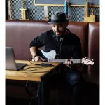 Zoom GCE GCE-USB Audio Interface Audio International 2-in/1-OOT with Guitar Lab Amplifier Guitar Lab + Free USB & CUBASE Le Cable ** Center insurance