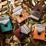 HLURU KG-WA KALIMBA, Non Non, Calimba, 17 Key Key, Central Voice Made from walnut wood + free bags, storage & hammer