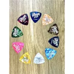 GIBSON 0.46 mm pic. Very good quality triangle. Pick Gibson 0.46 mm