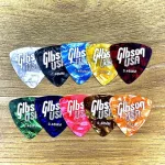 GIBSON 0.46 mm pic. Very good quality triangle. Pick Gibson 0.46 mm