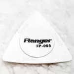 พร้อมส่ง  ส่งเร็ว  ปิ๊ก Flanger FP-003 3ขนาดในตัวเดียว 3in1 ทรงสามเหลี่ยม Pick สีขาว