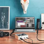 Universal Audio® Volt 176 Audio Interface 1-in/2-out USB 2.0 ออดิโออินเตอร์เฟส 24-bit พร้อม Compressor 76 สำหรับ MAC/PC/