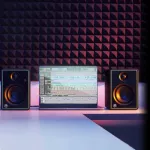 MACKIE® CR5-X Studio Monitor Pair 80 watts, 5 "Tweeter 0.75" speaker