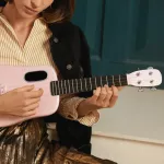 LAVA U 26 "L2 Mini FreeBoost Ukulele Ukulele 26" Carbon Fiber AirSonic + Free SPACE CASE ** 1 year center **