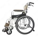TAVEL [Tale] Patients' wheelchair Fal-121GL model has a wheel. Ten-toned with hand brakes and wheel brakes.