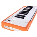 Arturia Microlab, a dumb keyboard that doesn't have a built -in speaker. But can be used in conjunction with Android devices or Apple iPads, zero insurance
