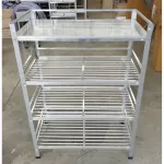Upside down, plate rack, 4 layers of aluminum on the top, smooth sheet The ground floor 41x81x115 cm.