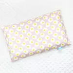 On Cloud Baby Pillow Pillow Clevama Model Junior