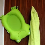 Minene Bath Buddy เบาะรองอาบน้ำเด็กแรกเกิด - กบเขียว