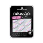 Essence Nails in style