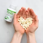 สารสกัดจากกระเทียม บำรุงหัวใจและหลอดเลือด Aged Garlic Extract Cardiovascular Formula 100100 or 200 Capsules Kyolic®