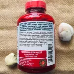 ข้าวยีสต์แดง Red Yeast Rice 600 mg 240 capsules Puritan's Pride®