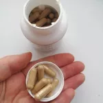 เห็ดหางไก่งวง Turkey Tail Coriolus Versicolor Fungiology Full-Spectrum Turkey Tail 90 Veggie Capsules Fungiology®