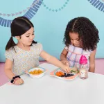 Cute, bright, bright, designed set, designed by using the brand's specific character Suitable for children aged 1 year and over