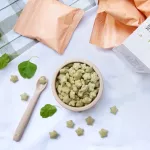 Wel-B Organic Rice Puffs with Spinach 56G Jasmine Rice Crispy Crispy Crispy Sea Tin B. 56 grams - Children's dessert, 100% organic melting. Free Allergens.