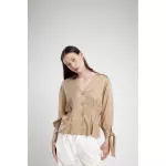Queencows shirt for Linda V Top Beige