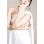 Queencows shirt for Genes One Shoulder Off White