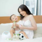 เครื่องดื่มน้ำหัวปลีผสมน้ำอินทผาลัมและน้ำมะขาม ตรา Smile mom ขนาด 250 ml แพค 12 ขวด