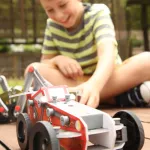 4M  THINKINGKIT MOTORISED RACE CAR ชุดของเล่น ประกอบรถกลไกมอเตอร์ เชื่อมต่อวงจร ตัวโครงแข็งแรง น้ำหนักเบา สีสันสดใส