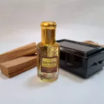 New Year Gift Set Christmas Gift Set New Year Fragrant sandalwood oil 100% authentic aromatic oil 12 ml. In a black gold box, elegant, luxurious