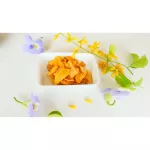 Mango, crispy, merit -making, made from crispy mango, crispy, through the modern process as a place. Delicious, useful, size 30 grams