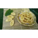 Crispy bananas Vacuum Fried Banana, Boon Thiang brand, made from ripe bananas through modern processes.