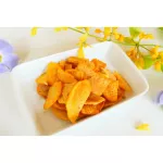 Vacuum Fried Mango Crispy Crispy Crispy Crispy, made from crispy mango, crispy, through a modern process. Delicious, useful, size 500 grams