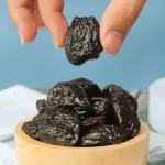 500 grams of dried prunes, ready to eat dried fruit, food, fruit and dried fruit