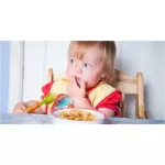 Spoon for children Practice eating by yourself. Green polka dot.