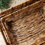 Baskets, baskets, bare baskets, gift baskets, water hyacinths