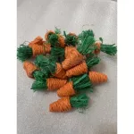 Tiny carrots