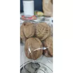 อาหารหนูแฮมเตอร์  ขนมหนูแฮมเตอร์  อาหารนกแก้ว ขนมนกแก้ว อาหารกระรอก ขนมกระรอก อาหารชูก้า ขนมชูก้า ลูกวอลนัท แพ็ค 4 ชิ้น