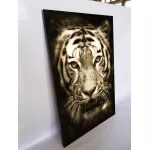 รูปเสือมงคล เพิ่มบารมี เสริมฮวงจุ้ย ช่วยให้รุ่งเรือง ภาพกรอบลอยพร้อมแขวน มีให้เลือก 3 ขนาด S,M,L