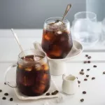 กาแฟดำ Americano รอยัลคราวน์ อเมริกาโน่ กาแฟดำปรุงสำเร็จ อาราบิก้าผสมโรบัสต้า 1ห่อบรรจุ 30 ซอง (3กรัม/ซอง) Giffarine By IdearDDshop