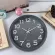นาฬิกาแขวนห้องนั่งเล่นนาฬิกาเงียบเรียบง่ายพลาสติกแฟชั่นห้องนอนนาฬิกาควอทซ์ TH34200