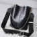 Retro Tor Bucet Bags Women Crocodile Pattern Handbag Capacity Crocodile Oulder Mesger Bags Ladies Pu S