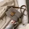 Women Bag New Orean Version Of Versa Mesger Bag Foreign Style Oulder Bag Sml Square Crossbody Bag